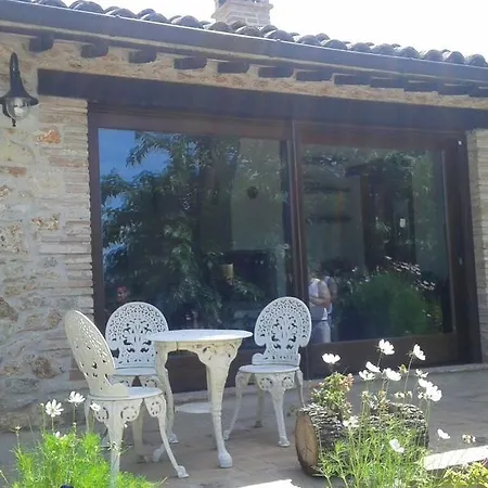 Umbrian On The Enchanting Hills Of Todi!