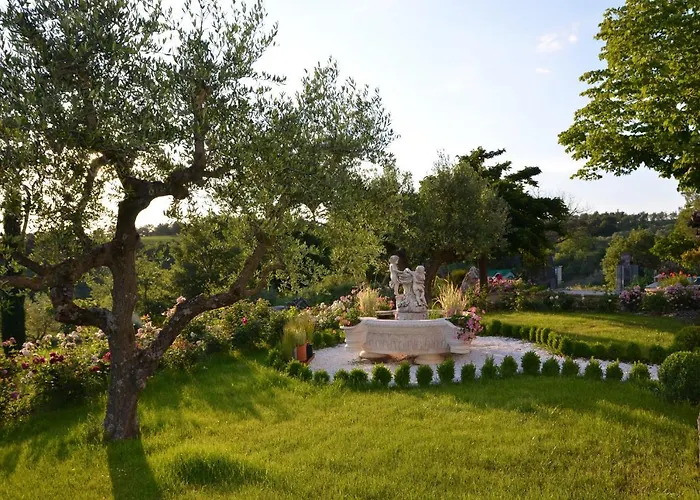 Umbrian On The Enchanting Hills Of Todi! マッサ・マルターナ